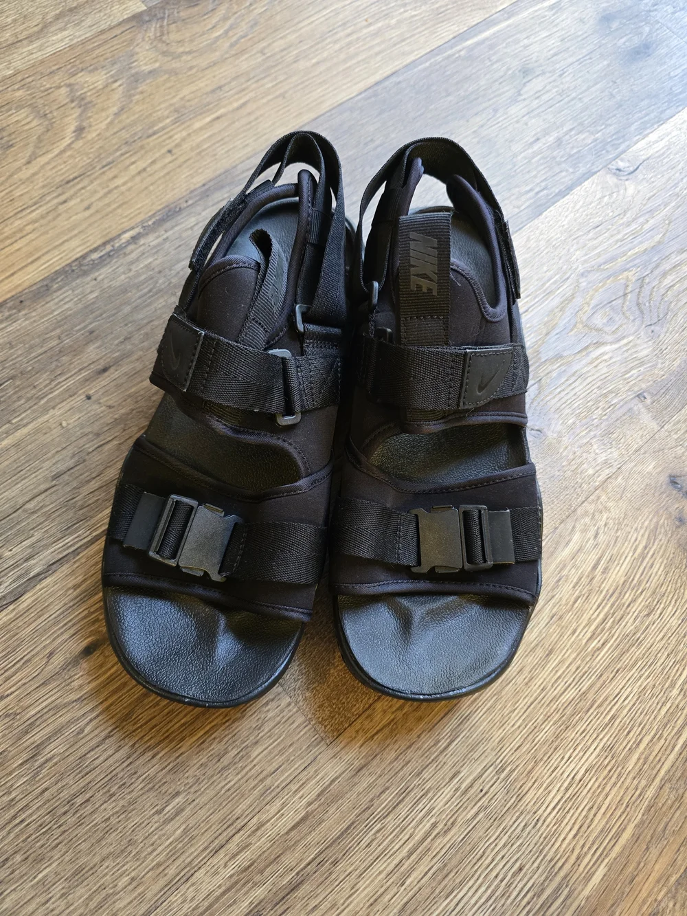 Nike Canyon Sandal Mens Black Adjustable Strap